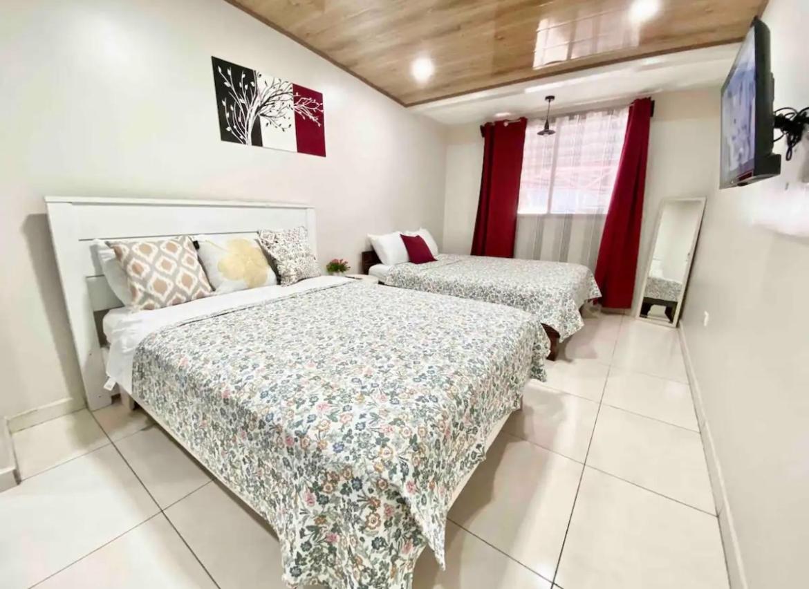 Apartamentos H Gonzalez #11#4 Alajuela Kültér fotó